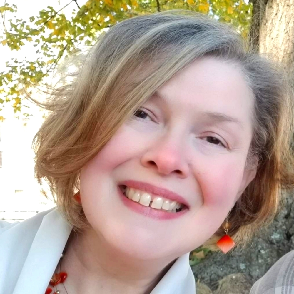 Meet your Posher, Dee